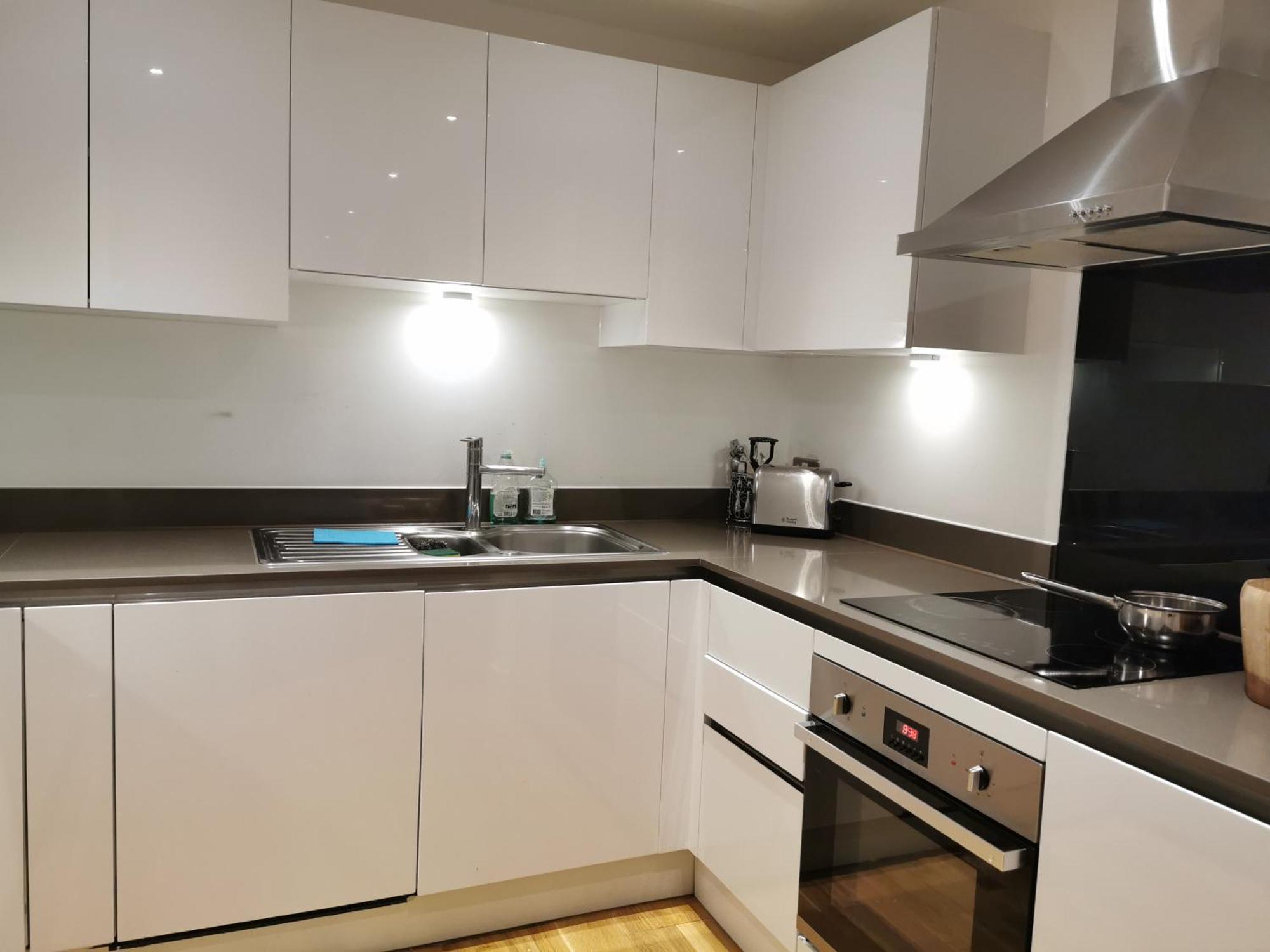 Homestay In Flat With Stunning Thames River View London